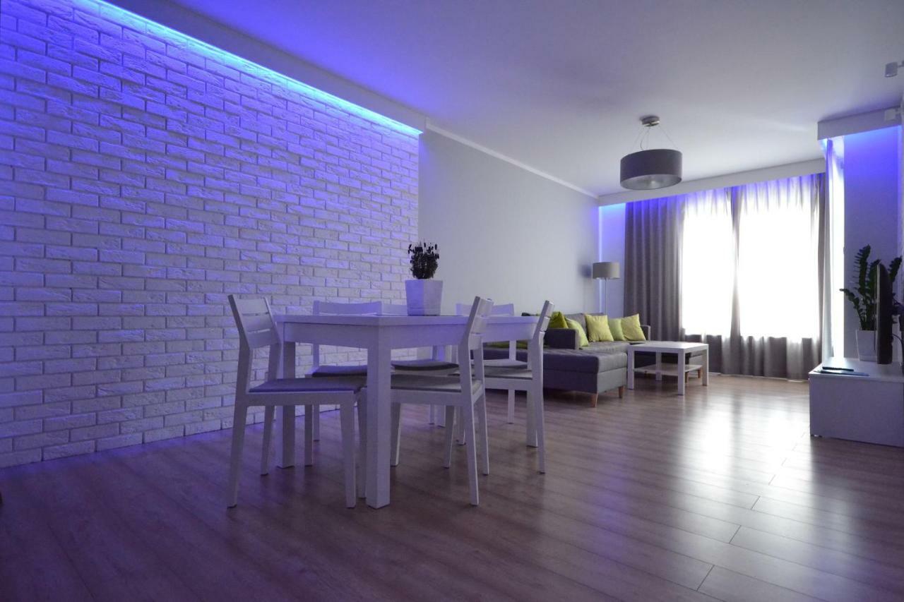 Apartment Grand De Luxe Solna
