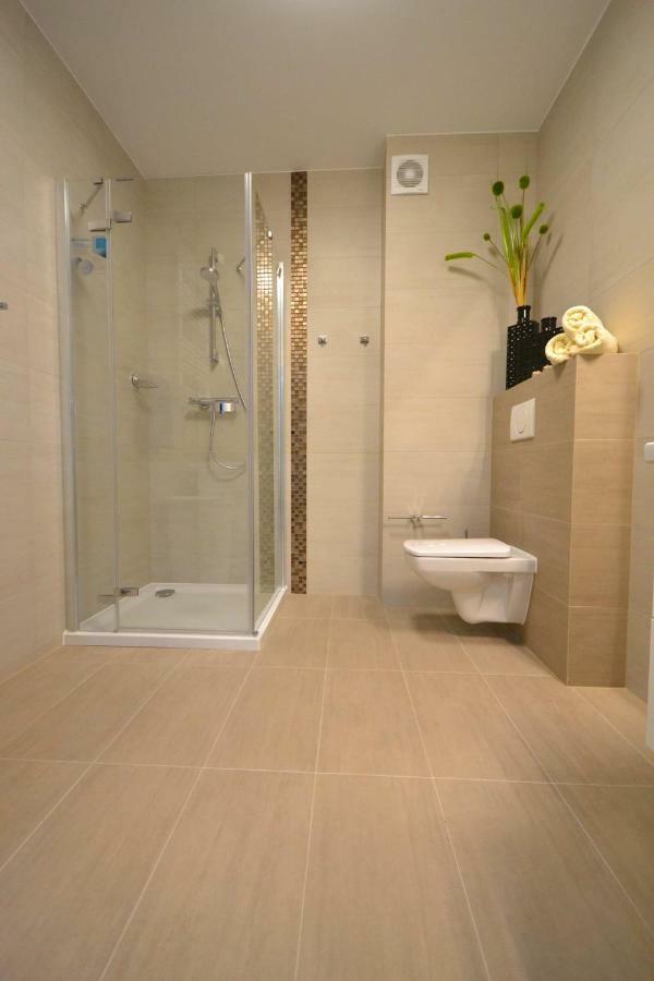 Grand De Luxe Solna *