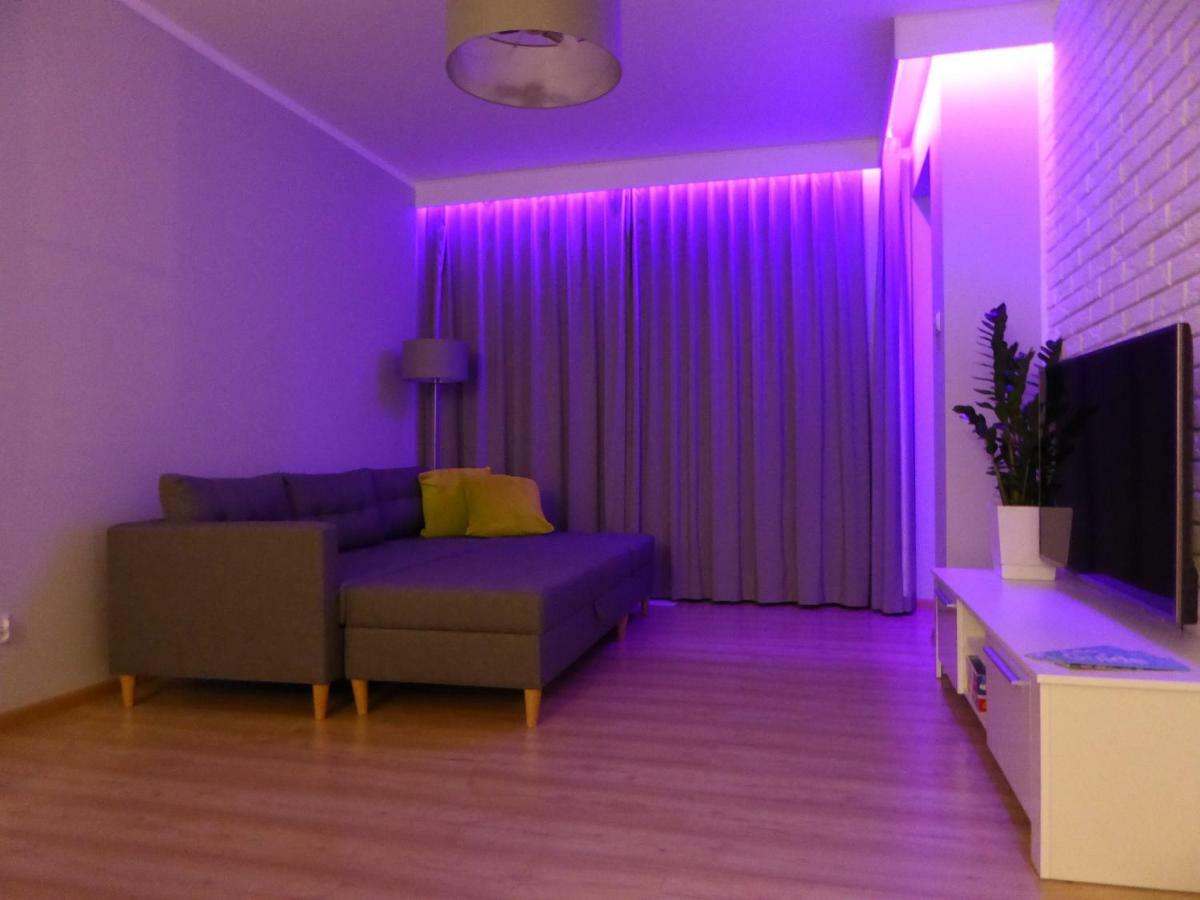 Apartment Grand De Luxe Solna *