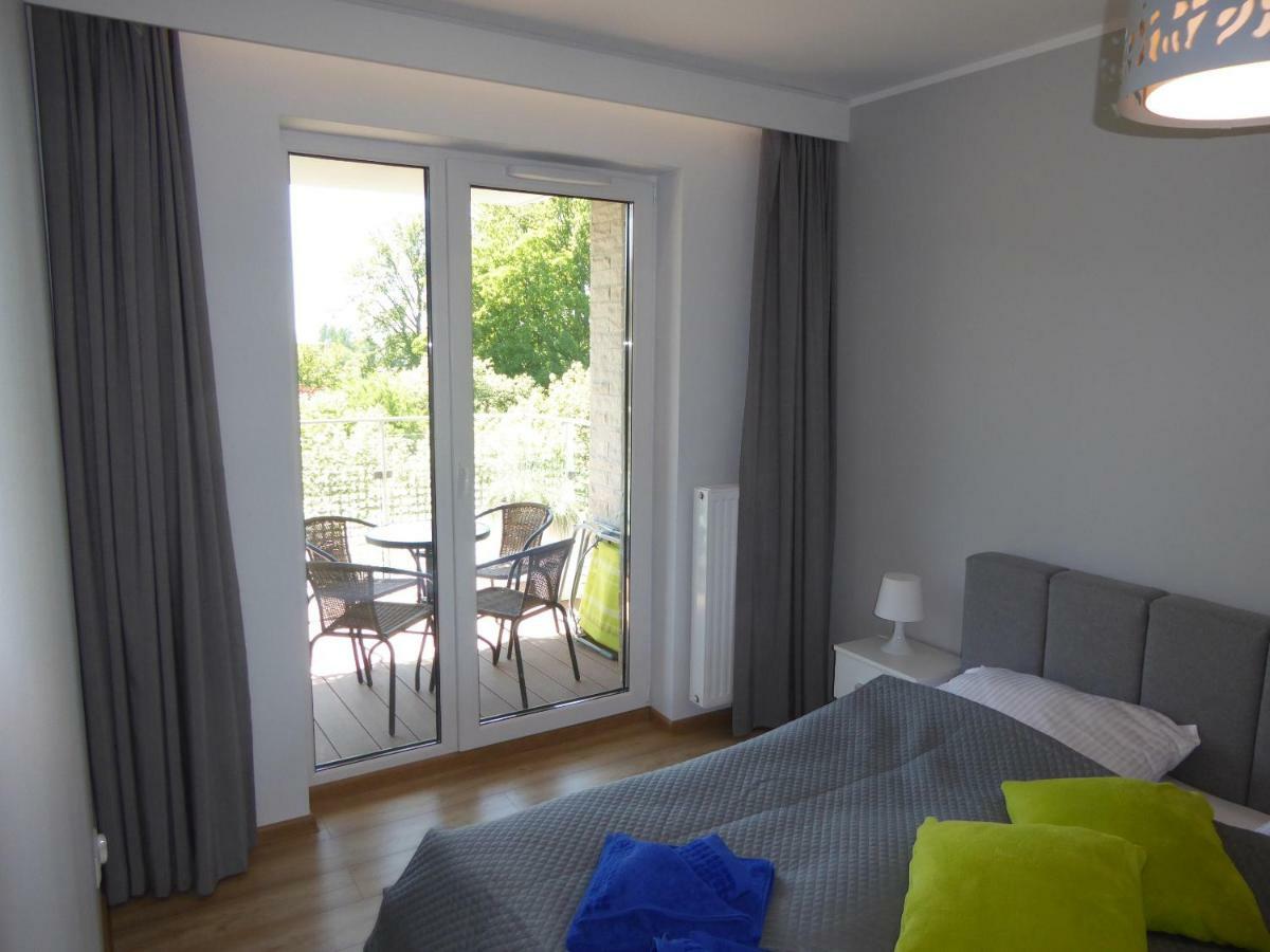 Apartment Grand De Luxe Solna *